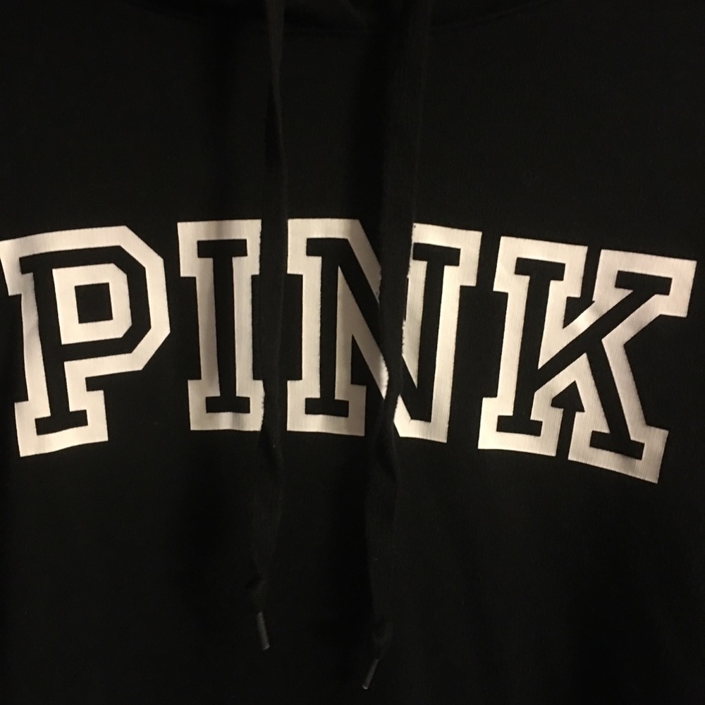 This outfit has already been sold. Sorry. - Picture 3 of 6